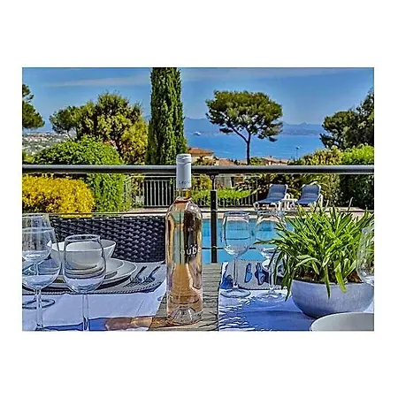 Bonheur - Les Issambres Hotel